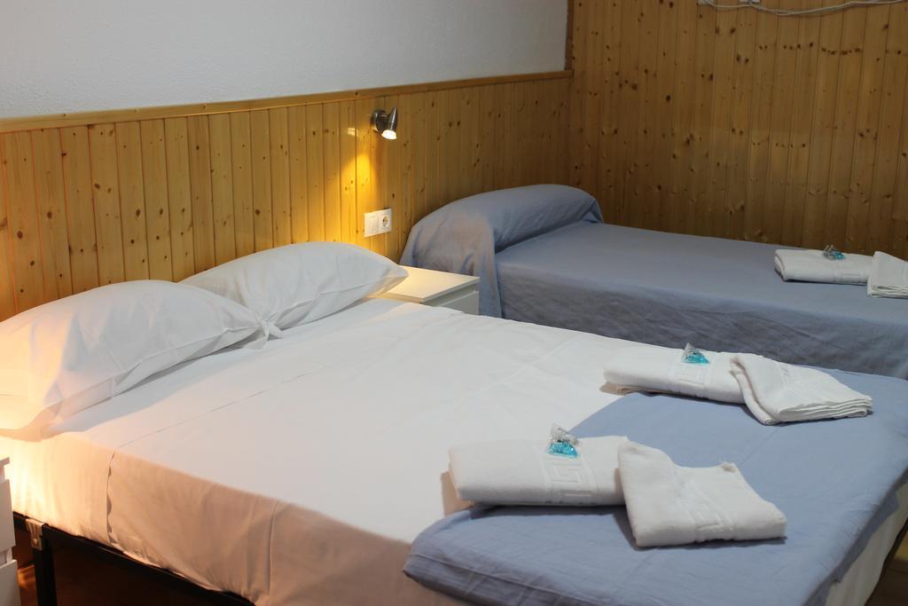 Hostal Amantes De تيرويل المظهر الخارجي الصورة
